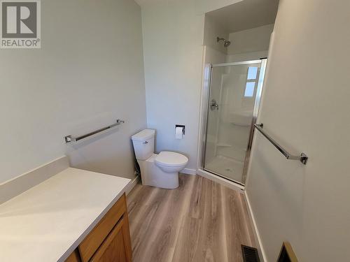4729 Bolton Avenue, Terrace, BC - Indoor Photo Showing Bathroom