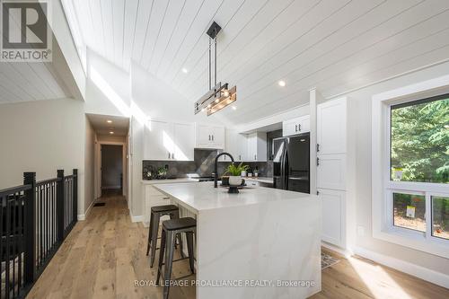 2280 County 30 Road, Brighton, ON - Indoor Photo Showing Kitchen With Upgraded Kitchen