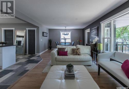 2907 Montreal Crescent, Regina, SK - Indoor Photo Showing Living Room