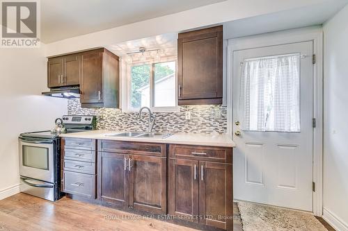 2230 Manchester Drive, Burlington, ON - Indoor Photo Showing Kitchen With Double Sink