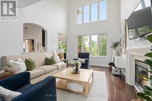 89 Foxtail Court, Halton Hills, ON - Indoor Photo Showing Living Room With Fireplace