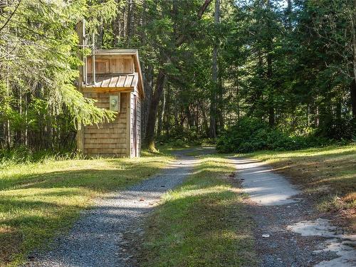 225 Sea Meadow Dr, Gabriola Island, BC 