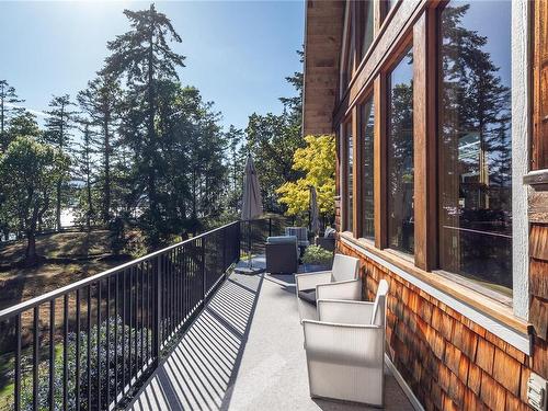 225 Sea Meadow Dr, Gabriola Island, BC 