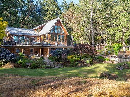 225 Sea Meadow Dr, Gabriola Island, BC 