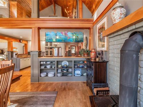 225 Sea Meadow Dr, Gabriola Island, BC 