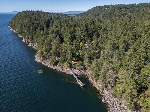 225 Sea Meadow Dr, Gabriola Island, BC 