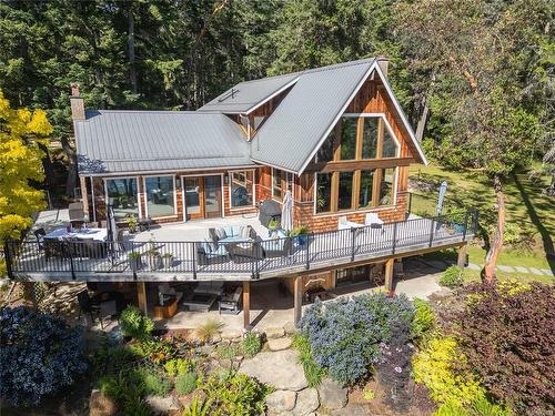 225 Sea Meadow Dr, Gabriola Island, BC 