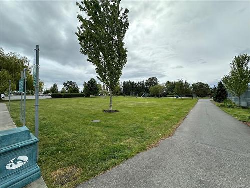 108-2374 Oakville Ave, Sidney, BC - Outdoor With View