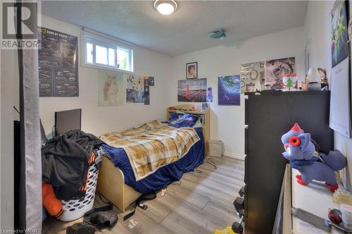 182 Lynnbrook Crescent, Waterloo, ON - Indoor Photo Showing Bedroom