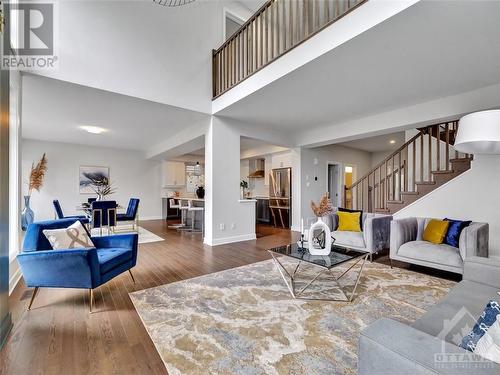 156 Bristol Crescent, Kemptville, ON - Indoor Photo Showing Living Room