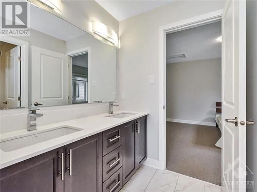 156 Bristol Crescent, Kemptville, ON - Indoor Photo Showing Bathroom