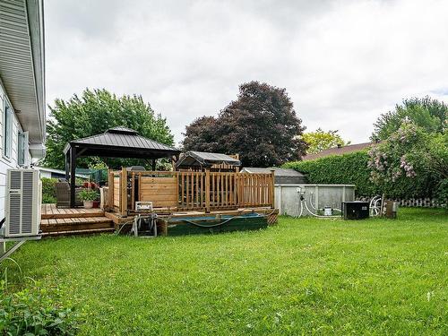 Backyard - 532 Rue Legendre, Val-Des-Sources, QC - Outdoor With Backyard