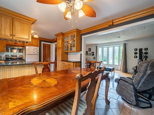 Dining room - 532 Rue Legendre, Val-Des-Sources, QC - Indoor