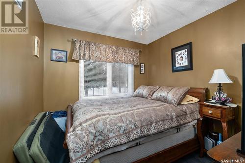 502 12Th Street Nw, Prince Albert, SK - Indoor Photo Showing Bedroom