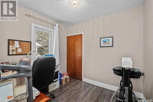 502 12Th Street Nw, Prince Albert, SK - Indoor Photo Showing Office