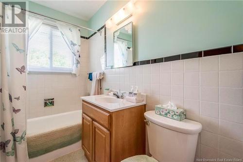 153 Loch Lomond Road, Saint John, NB - Indoor Photo Showing Bathroom