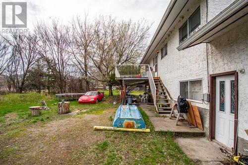 2611 Lakeshore Road, Vernon, BC - Outdoor