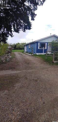 135 1St Street W, Leoville, SK - Outdoor