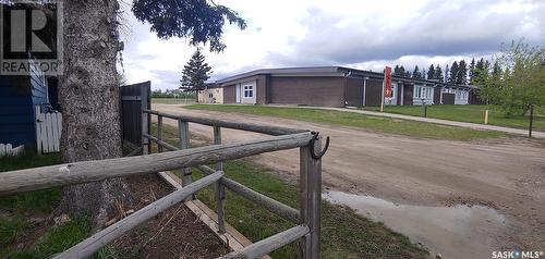 135 1St Street W, Leoville, SK - Outdoor