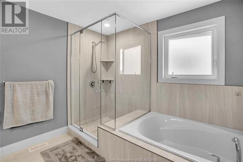 778 Alpenrose Court, Windsor, ON - Indoor Photo Showing Bathroom