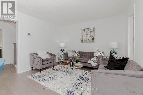 1 Little Minnow Road, Brampton (Northwest Brampton), ON - Indoor Photo Showing Living Room