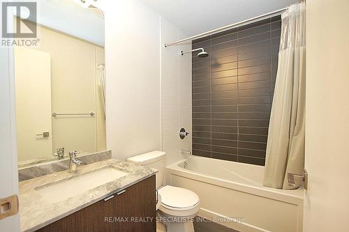 1415 - 4055 Parkside Village Drive, Mississauga, ON - Indoor Photo Showing Bathroom
