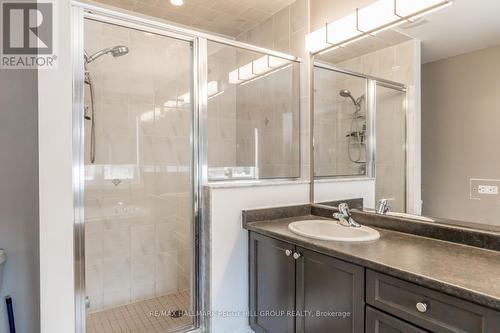 35 Royal Park Boulevard, Barrie (Innis-Shore), ON - Indoor Photo Showing Bathroom