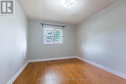 1134 Deer Run, Mississauga, ON - Indoor Photo Showing Other Room