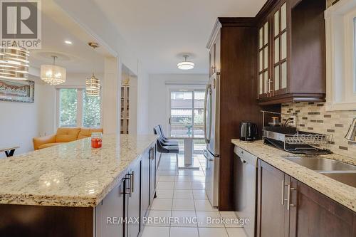 3645 Indigo Crescent, Mississauga, ON - Indoor Photo Showing Kitchen With Double Sink