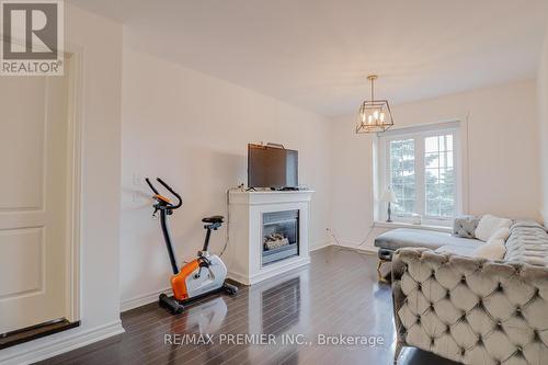 3645 Indigo Crescent, Mississauga (Lisgar), ON - Indoor Photo Showing Living Room With Fireplace