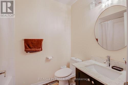 3645 Indigo Crescent, Mississauga, ON - Indoor Photo Showing Bathroom