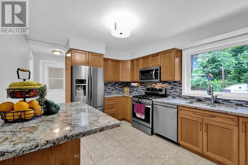 2394 Maryvale Court, Burlington, ON - Indoor Photo Showing Kitchen With Stainless Steel Kitchen With Double Sink