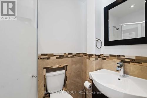 1372 Freeport Drive, Mississauga, ON - Indoor Photo Showing Bathroom