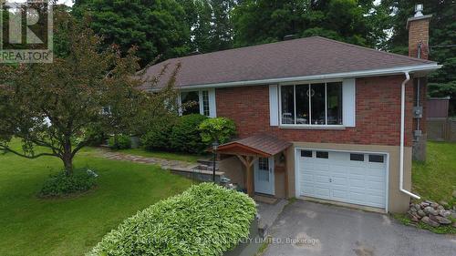 78 Maple Street, Bancroft, ON - Outdoor