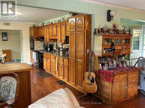 78 Maple Street, Bancroft, ON - Indoor Photo Showing Kitchen