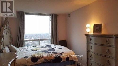 1904 - 18 Hillcrest Avenue, Toronto, ON - Indoor Photo Showing Bedroom