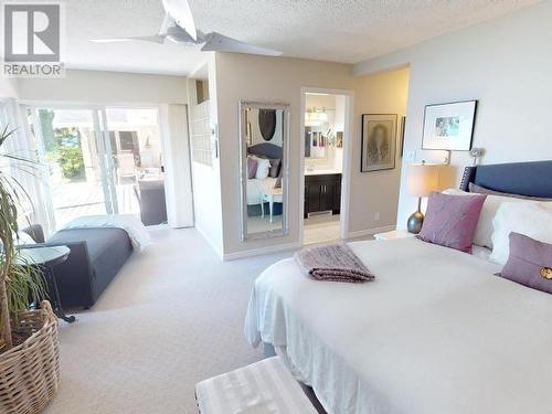 9081 Stager Road, Powell River, BC - Indoor Photo Showing Bedroom