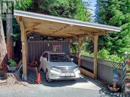 9081 Stager Road, Powell River, BC - Outdoor