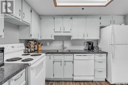 603 311 6Th Avenue N, Saskatoon, SK - Indoor Photo Showing Kitchen