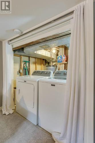 25 Argyle Street, London, ON - Indoor Photo Showing Laundry Room