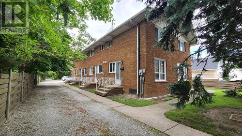 3027 Walker, Windsor, ON 