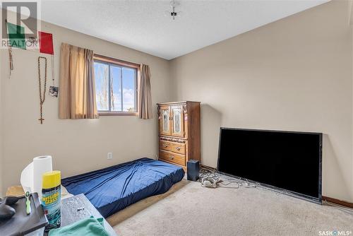 219 George Road, Saskatoon, SK - Indoor Photo Showing Bedroom