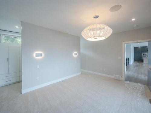 1112 Syer Road, Penticton, BC - Indoor Photo Showing Other Room