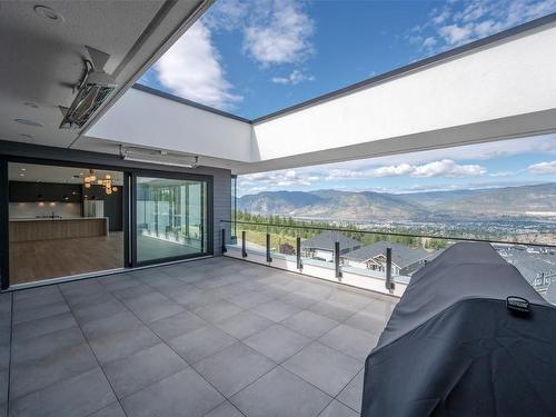 1112 Syer Road, Penticton, BC - Outdoor With Exterior