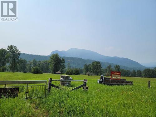 3022 Mabel Lake Road, Lumby, BC 