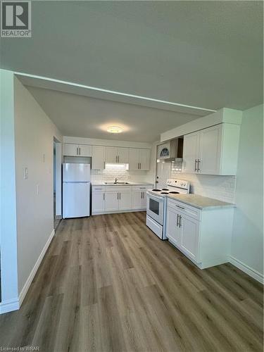 6 Elmsdale Drive, Kitchener, ON - Indoor Photo Showing Kitchen