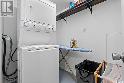 231 7Th Street E, Saskatoon, SK - Indoor Photo Showing Laundry Room