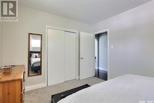 3347 Queen Street, Regina, SK - Indoor Photo Showing Bedroom