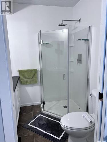 35 Coupland Crescent, Meadow Lake, SK - Indoor Photo Showing Bathroom