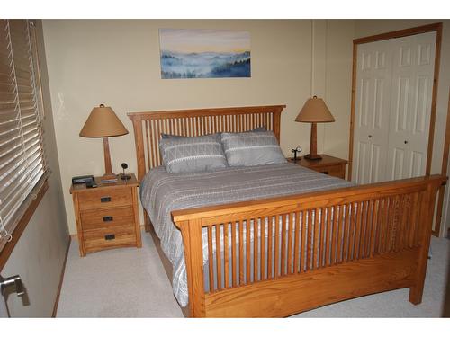 201 - 890 Dogwood Drive, Kimberley, BC - Indoor Photo Showing Bedroom